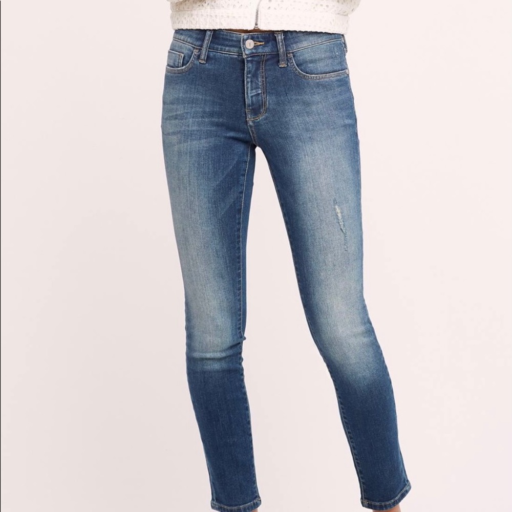 Pilcro stet mid-rise size 27 Finley jeans